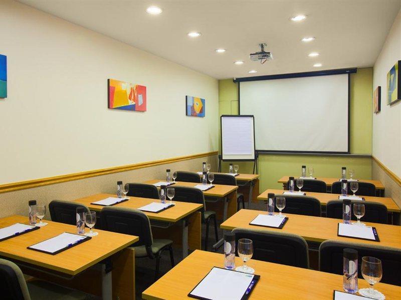 Hotel Express Causeway Bay By Ihg Hong Kong